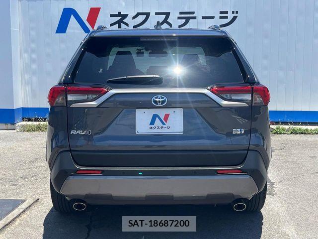 Toyota RAV4 2019-11 7215465-14