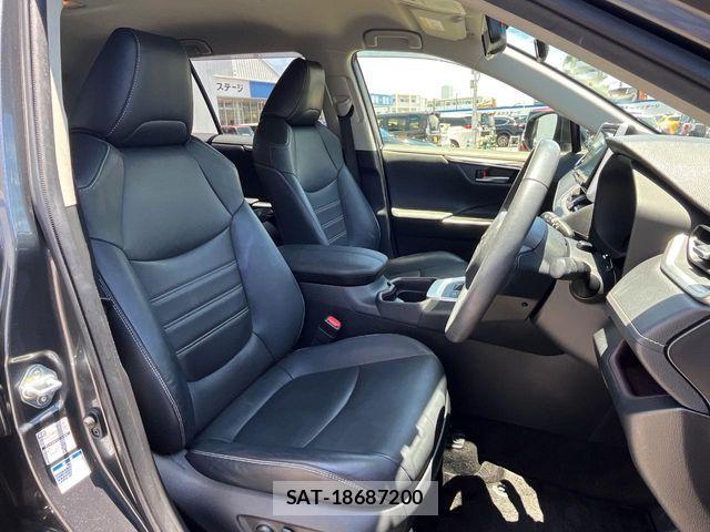 Toyota RAV4 2019-11 7215465-7