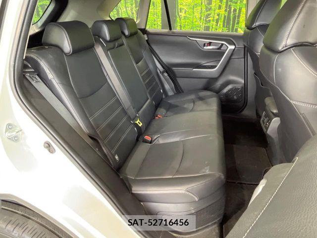 Toyota RAV4 2020-10 7224149-8