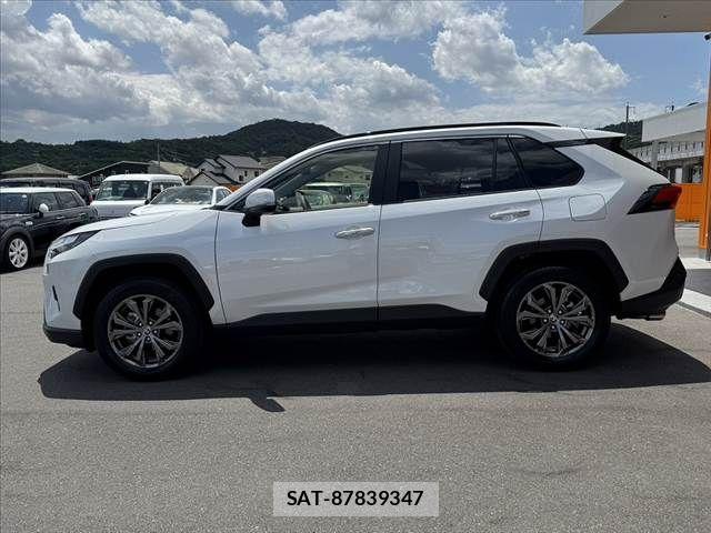 Toyota RAV4 2025-10 7217267-11