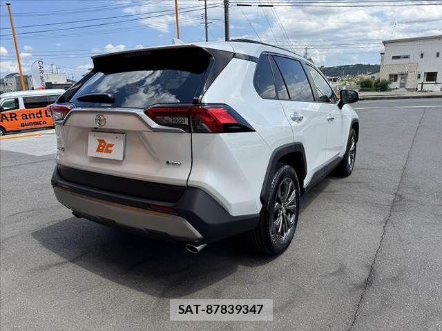 Toyota RAV4 2025-10 7217267-14