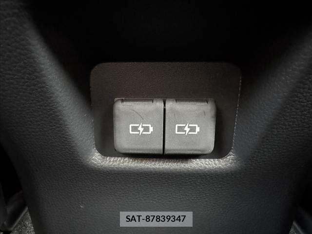 Toyota RAV4 2025-10 7217267-21