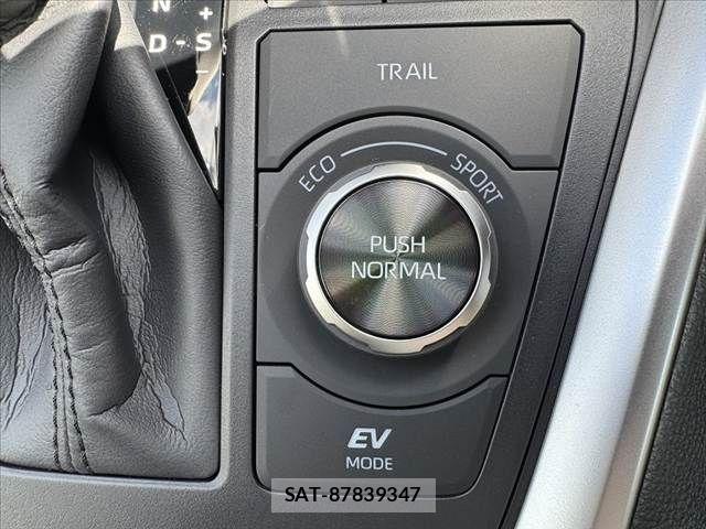 Toyota RAV4 2025-10 7217267-26