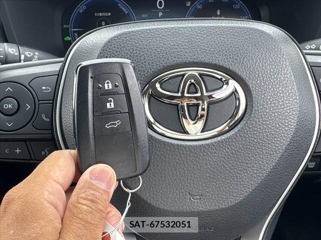 Toyota RAV4 2023-06 7224164-6