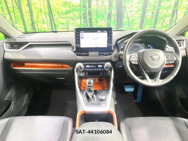 Toyota RAV4 2022-02 7224154-1
