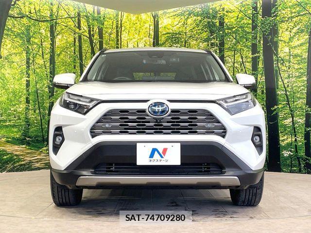 Toyota RAV4 2023-01 7224159-13