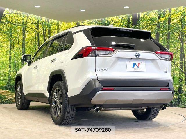 Toyota RAV4 2023-01 7224159-16