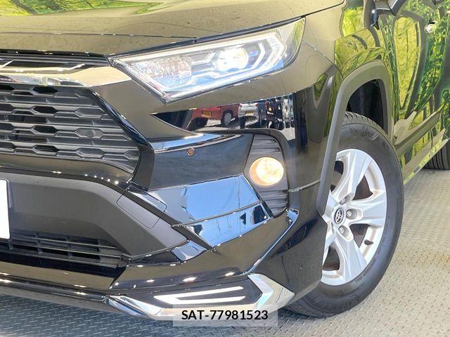 Toyota RAV4 2021-06 7224151-11