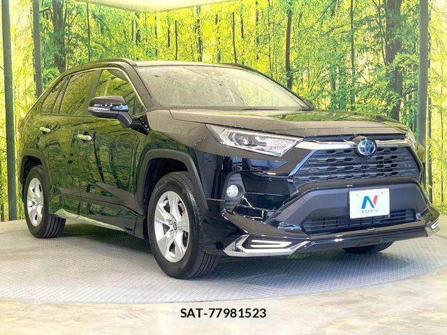 Toyota RAV4 2021-06 7224151-15