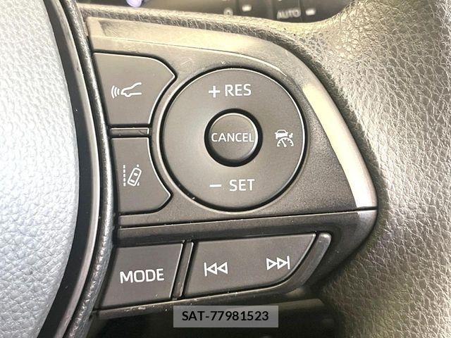 Toyota RAV4 2021-06 7224151-6