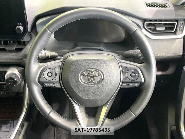 Toyota RAV4 2023-03 7224160-10