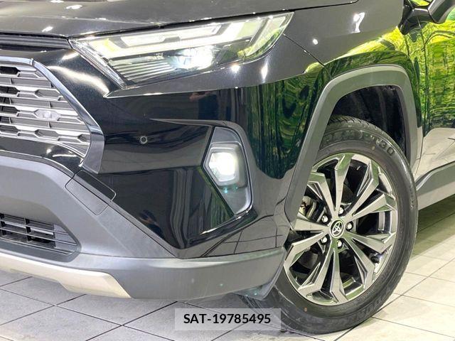 Toyota RAV4 2023-03 7224160-11