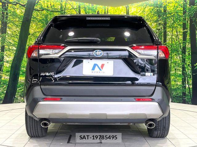 Toyota RAV4 2023-03 7224160-14