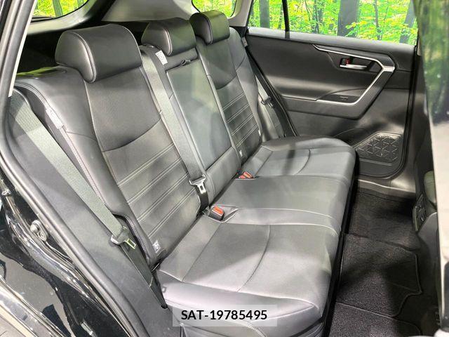 Toyota RAV4 2023-03 7224160-8