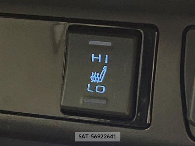 Toyota RAV4 2019-09 7252109-6