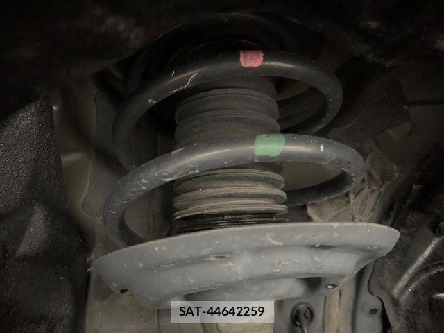 Toyota RAV4 2020-02 7252110-19