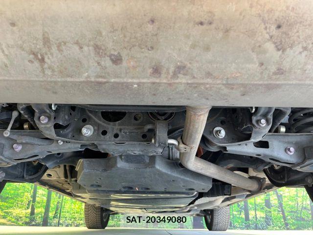 Toyota RAV4 2020-01 7252112-18