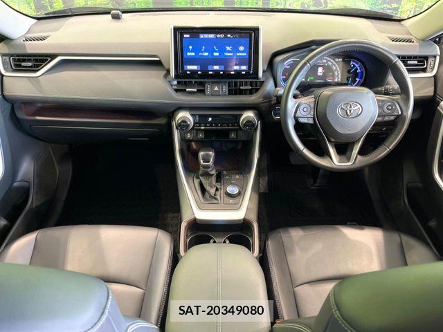 Toyota RAV4 2020-01 7252112-1