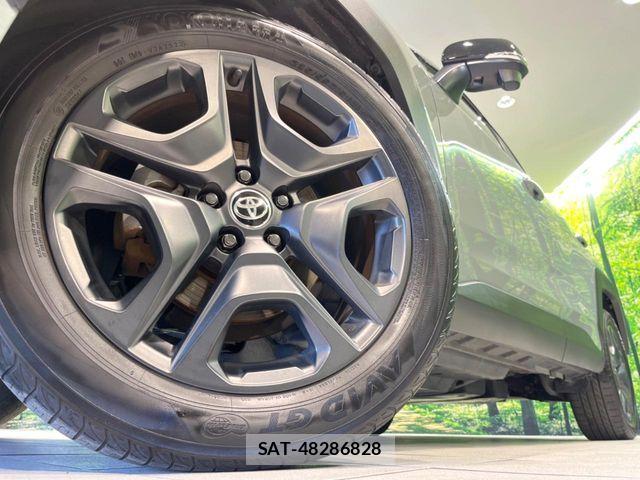Toyota RAV4 2023-07 7252111-12