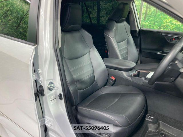 Toyota RAV4 2023-03 7252103-7