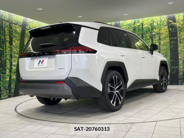 Toyota RAV4 2026-04 7252105-16