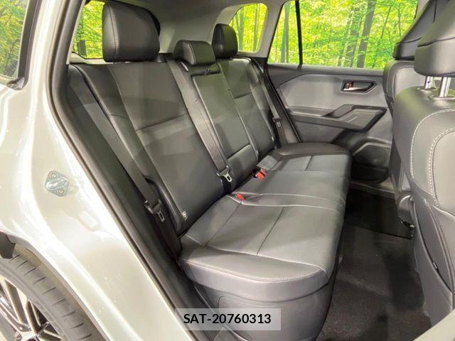 Toyota RAV4 2026-04 7252105-8