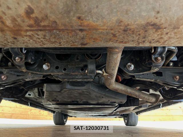 Toyota RAV4 2019-08 7252106-19