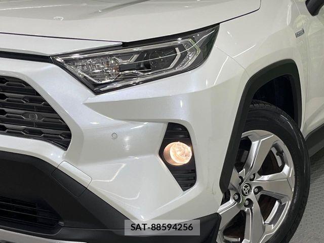 Toyota RAV4 2019-11 7252108-11