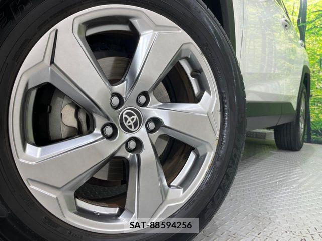 Toyota RAV4 2019-11 7252108-12