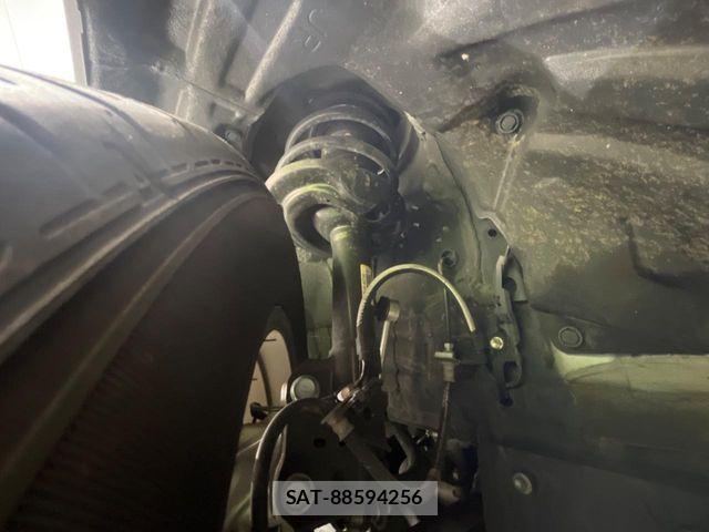 Toyota RAV4 2019-11 7252108-19