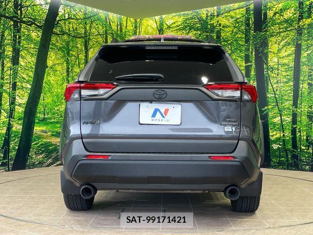 Toyota RAV4 2023-03 7250650-14