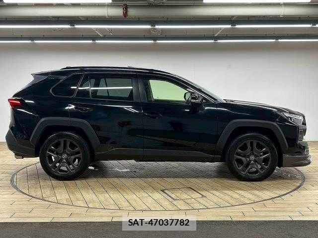 Toyota RAV4 2023-02 7252107-16