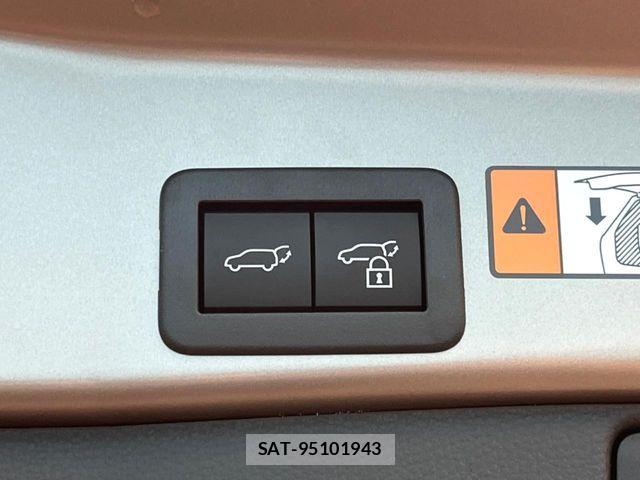 Toyota RAV4 2026-04 7272811-6