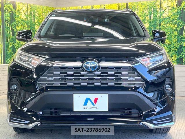 Toyota RAV4 2019-04 7272812-4