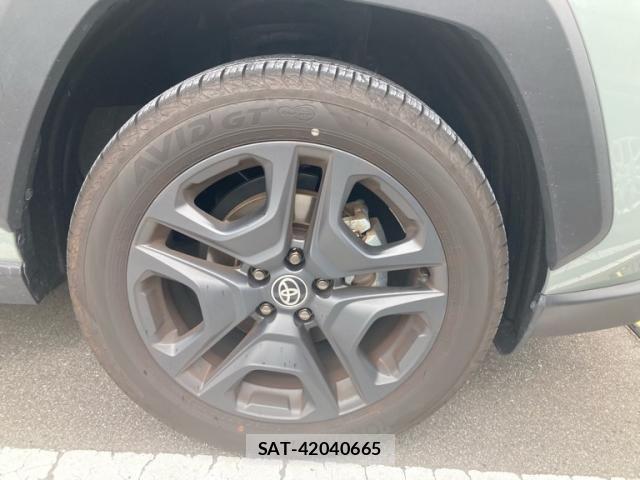 Toyota RAV4 2025-06 7272813-6