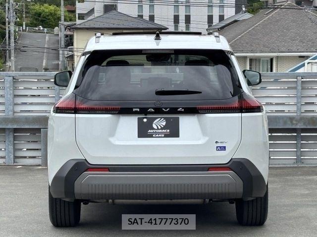 Toyota RAV4 2026-05 7272620-20