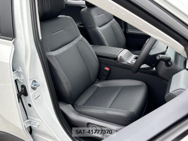 Toyota RAV4 2026-05 7272620-4