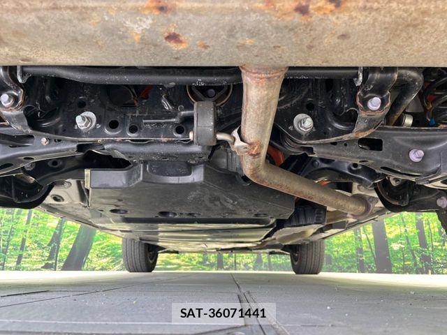 Toyota RAV4 2023-08 7272814-18