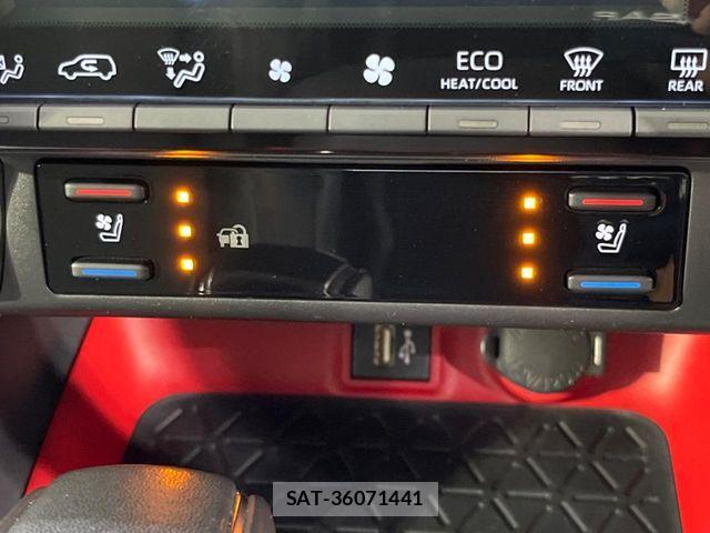 Toyota RAV4 2023-08 7272814-5