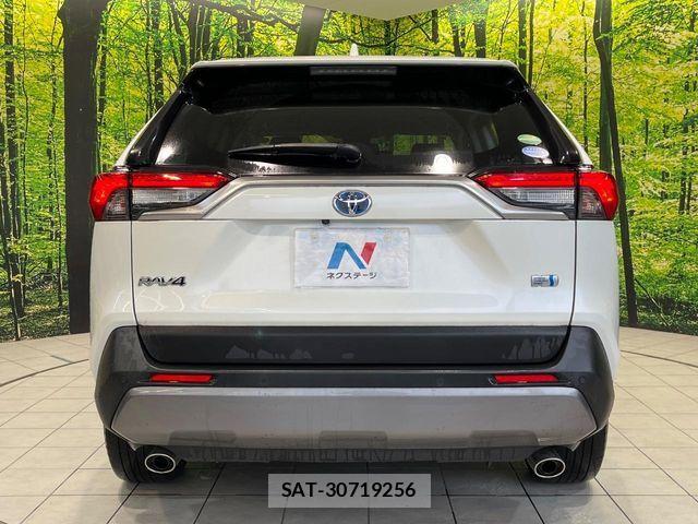 Toyota RAV4 2021-09 7329693-14