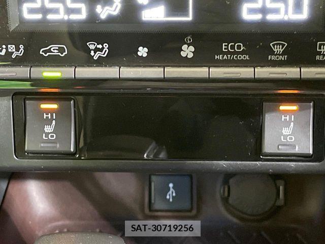 Toyota RAV4 2021-09 7329693-6