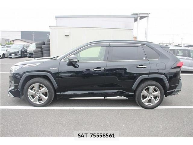 Toyota RAV4 2019-05 7329694-11
