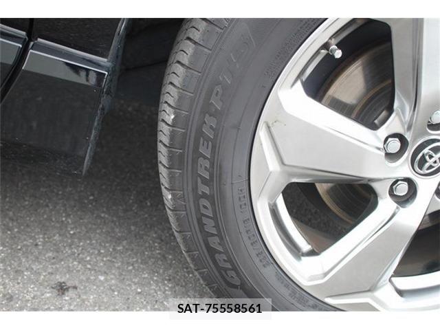 Toyota RAV4 2019-05 7329694-26
