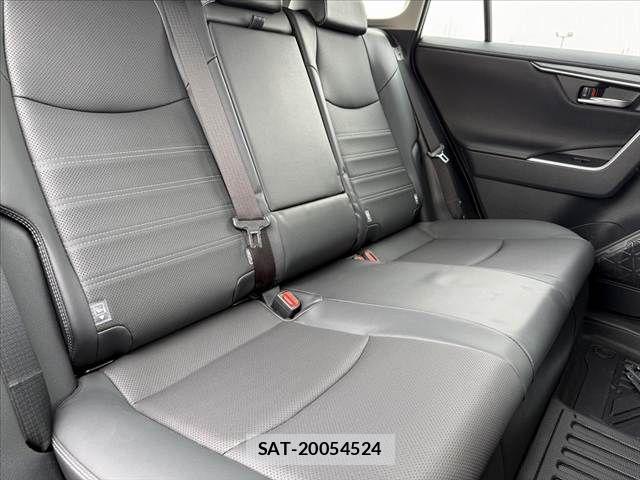 Toyota RAV4 2024-11 7329690-17