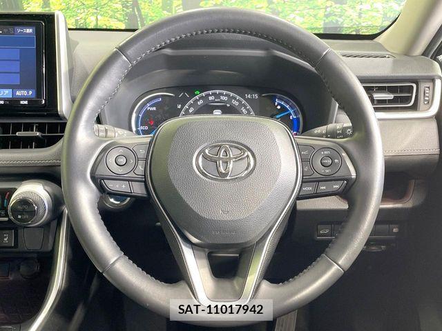 Toyota RAV4 2019-11 7329692-10