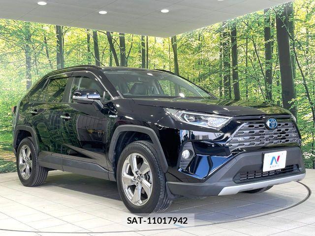 Toyota RAV4 2019-11 7329692-15
