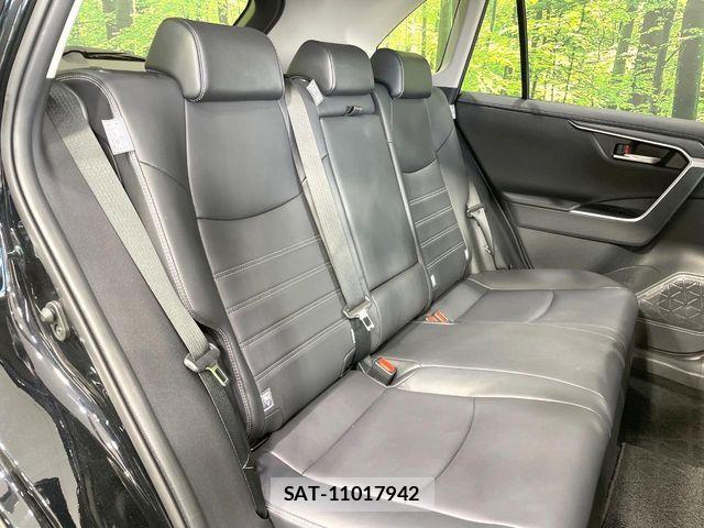 Toyota RAV4 2019-11 7329692-8