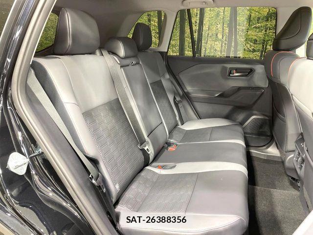 Toyota RAV4 2026-04 7329687-8