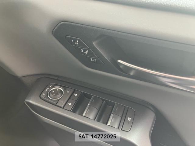 Toyota RAV4 2026-03 7329685-11