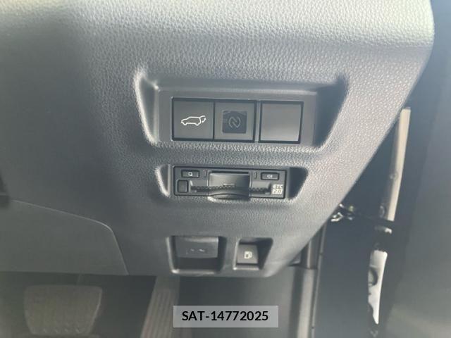 Toyota RAV4 2026-03 7329685-12
